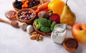 Alimentos para quem tem intestino preso: o que comer ou evitar